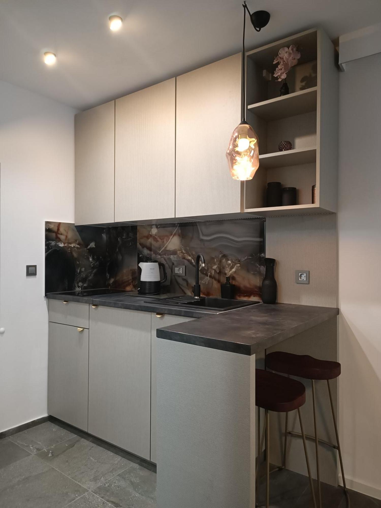 Studio Apartment Purple Sunset - 2+1 Baska Voda Ngoại thất bức ảnh